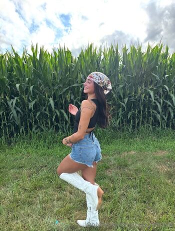 Maggie cozart leaked private photo uncensored HD quality