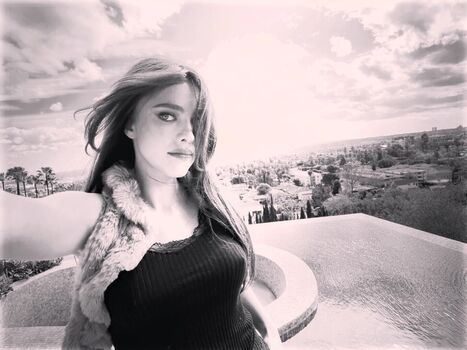 Margaret qualley page leaked private photo uncensored HD quality