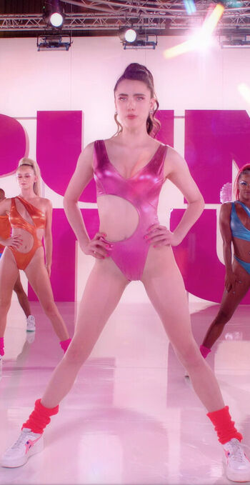 Margaret qualley page leaked private photo uncensored HD quality