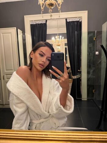 Marigona gona page leaked private photo uncensored HD quality