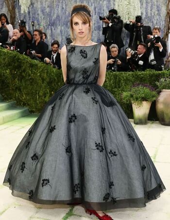 Maya hawke leaked private photo uncensored HD quality