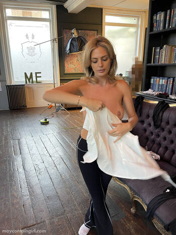 Maycontaingirl  page leaked private photo uncensored HD quality