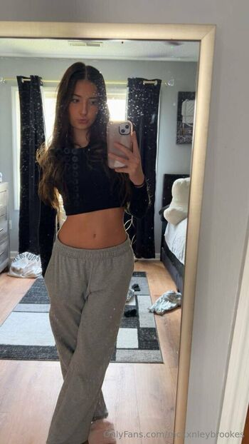 Mckinley brookes leaked private photo uncensored HD quality