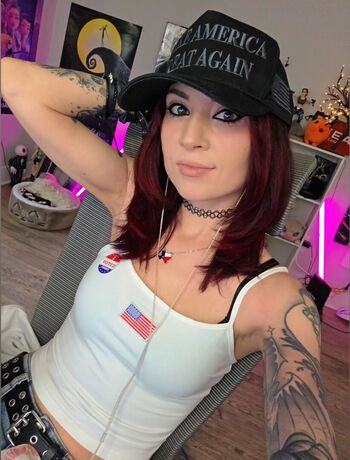 Meloniemac leaked private photo uncensored HD quality