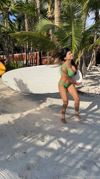 Mia khalifa  page leaked private photo uncensored HD quality