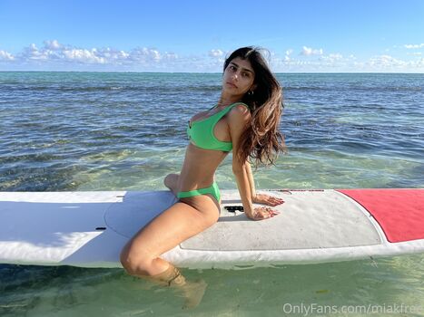 Mia khalifa  page leaked private photo uncensored HD quality