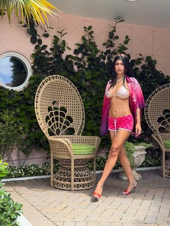 Mia khalifa  page leaked private photo uncensored HD quality