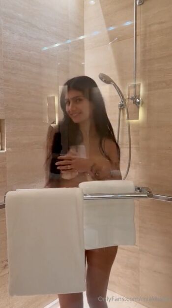 Mia khalifa  page leaked private photo uncensored HD quality