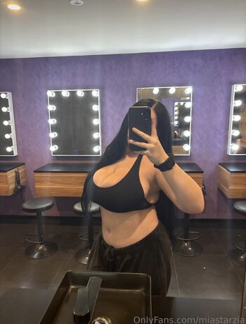 Miastarzia leaked private photo uncensored HD quality
