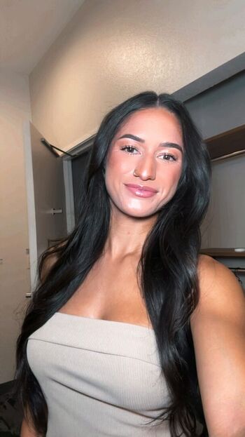 Mikaelachavezt page leaked private photo uncensored HD quality