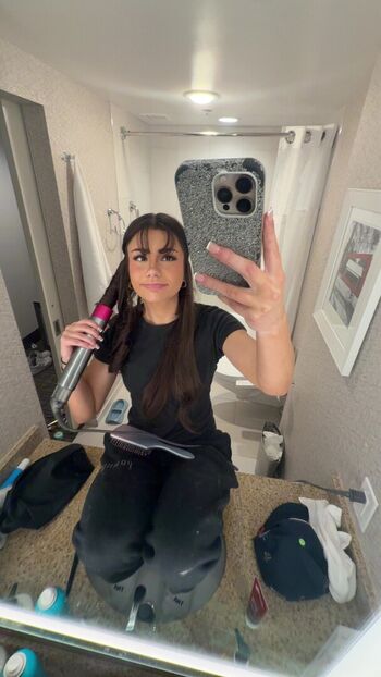 Mikayla campinos  page leaked private photo uncensored HD quality