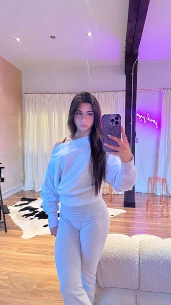 Mikayla campinos  page leaked private photo uncensored HD quality