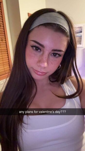Mikayla campinos  page leaked private photo uncensored HD quality