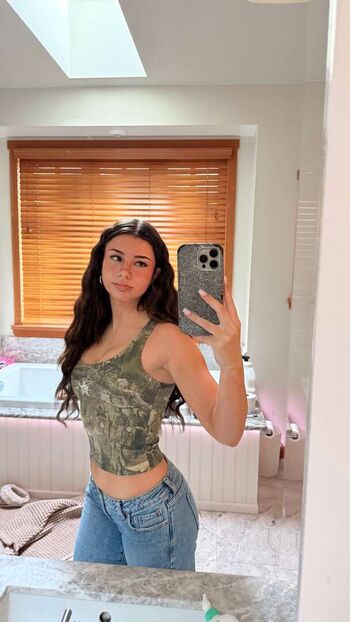 Mikayla campinos  page leaked private photo uncensored HD quality