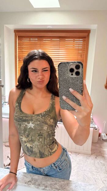 Mikayla campinos  page leaked private photo uncensored HD quality