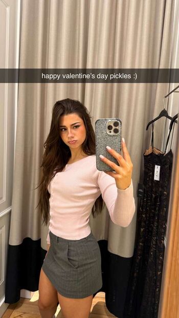 Mikayla campinos  page leaked private photo uncensored HD quality