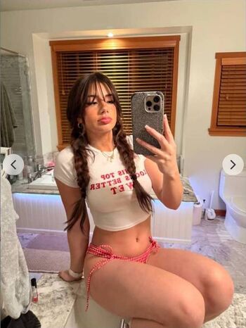 Mikayla campinos  page leaked private photo uncensored HD quality