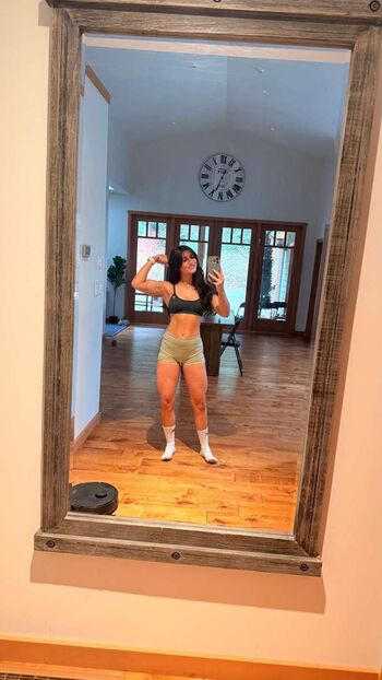Mikayla campinos  page leaked private photo uncensored HD quality