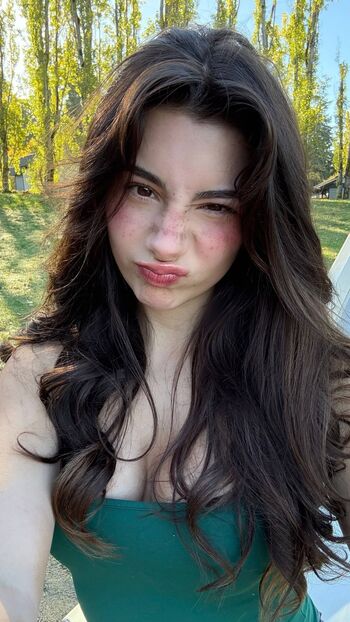 Mikayla campinos  page leaked private photo uncensored HD quality