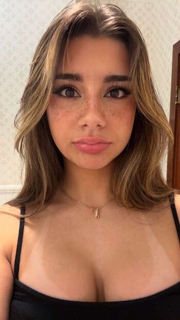 Mikayla campinos  page leaked private photo uncensored HD quality