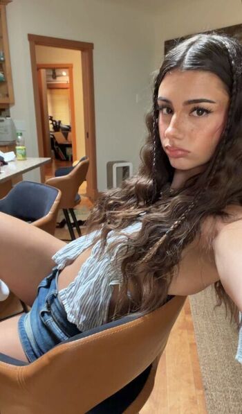 Mikayla campinos  page leaked private photo uncensored HD quality