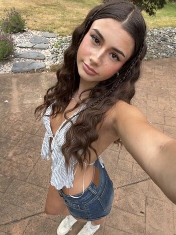 Mikayla campinos  page leaked private photo uncensored HD quality