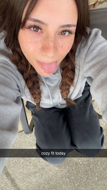 Mikayla campinos  page leaked private photo uncensored HD quality