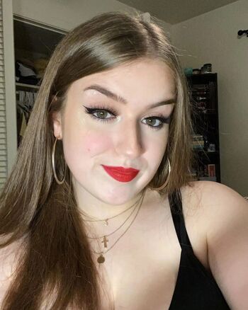 Mikayla s leaked private photo uncensored HD quality