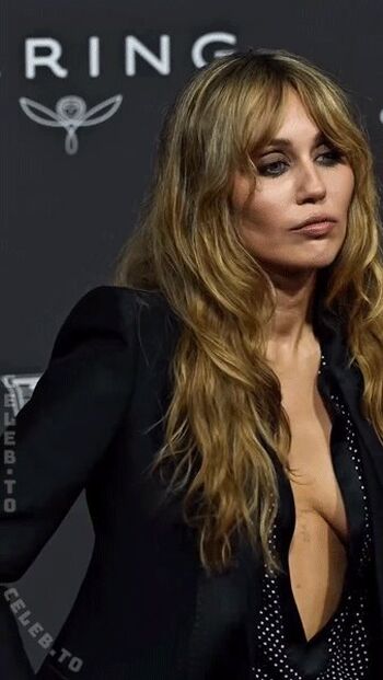 Miley cyrus page leaked private photo uncensored HD quality