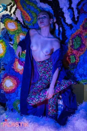 Miley cyrus page leaked private photo uncensored HD quality
