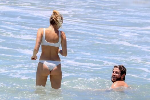 Miley cyrus page leaked private photo uncensored HD quality
