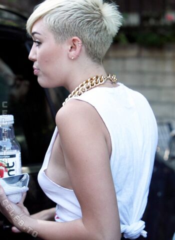 Miley cyrus page leaked private photo uncensored HD quality