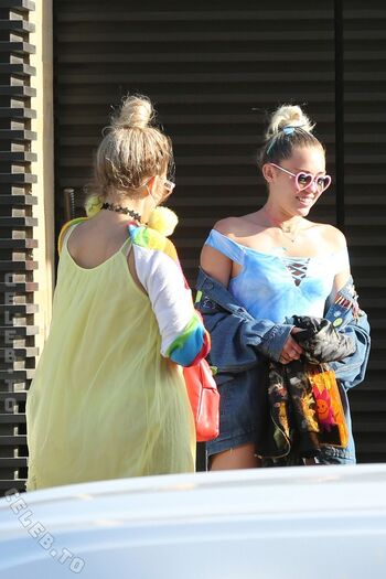 Miley cyrus page leaked private photo uncensored HD quality