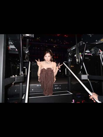 Minatozaki sana page leaked private photo uncensored HD quality
