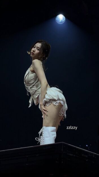Minatozaki sana page leaked private photo uncensored HD quality