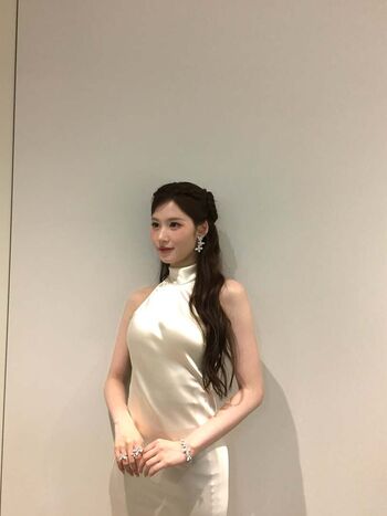 Minatozaki sana leaked private photo uncensored HD quality