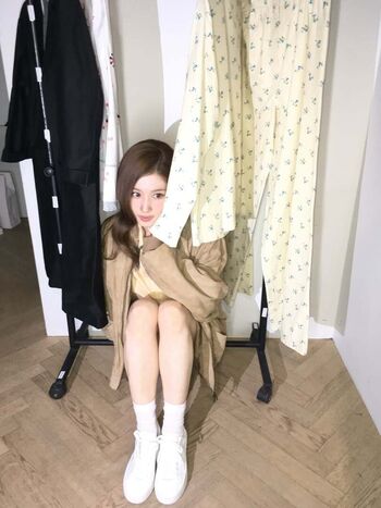 Minatozaki sana leaked private photo uncensored HD quality