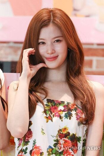 Minatozaki sana leaked private photo uncensored HD quality