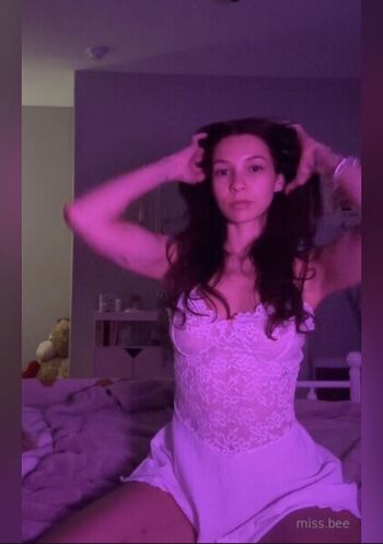 Miss x bee leaked private photo uncensored HD quality