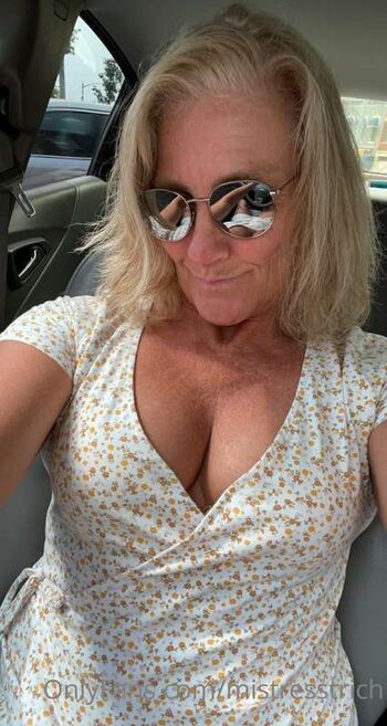 Mistresst leaked private photo uncensored HD quality