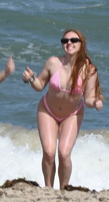 Molly carlson leaked private photo uncensored HD quality
