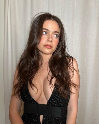 Molly gordon leaked private photo uncensored HD quality