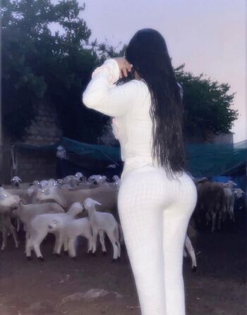 Nadiasultanx page leaked private photo uncensored HD quality