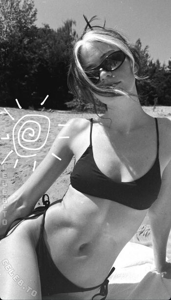 Nadinebreaty leaked private photo uncensored HD quality