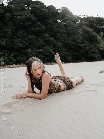 Nadinebreaty leaked private photo uncensored HD quality