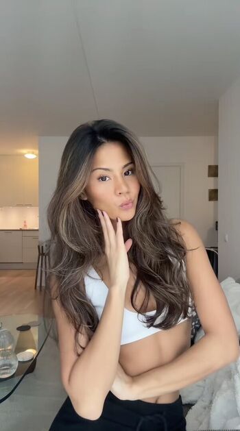 Nathalie lok page leaked private photo uncensored HD quality