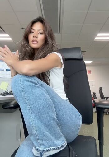 Nathalie lok page leaked private photo uncensored HD quality