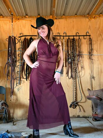 Naughtyredfarmgirl  page leaked private photo uncensored HD quality