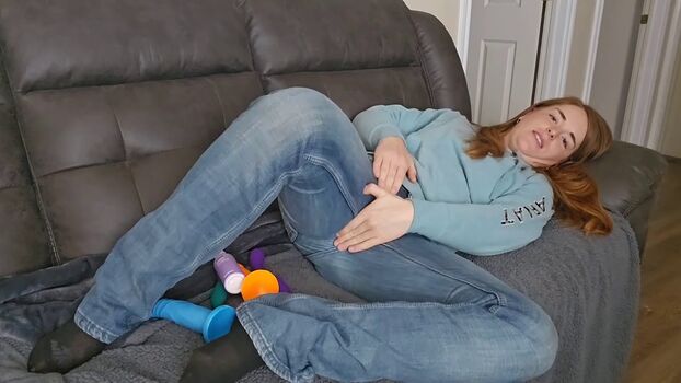 Naughtyredfarmgirl leaked private photo uncensored HD quality