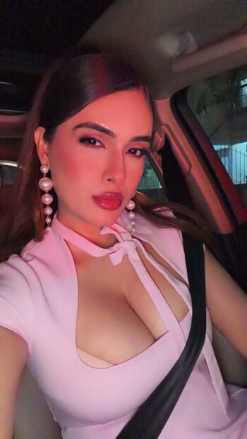 Nehhaa malik  page leaked private photo uncensored HD quality